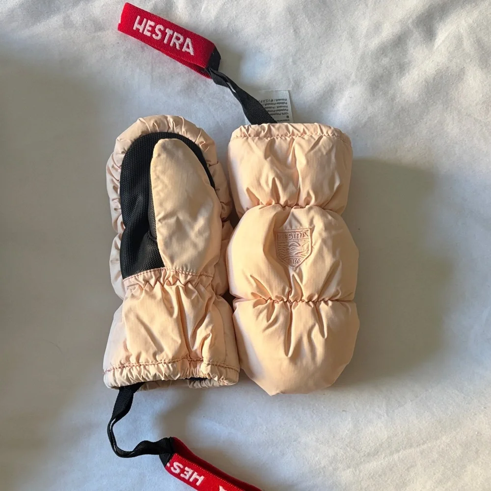 Hestra Kids Puffer Mittens - Light Pink and Black